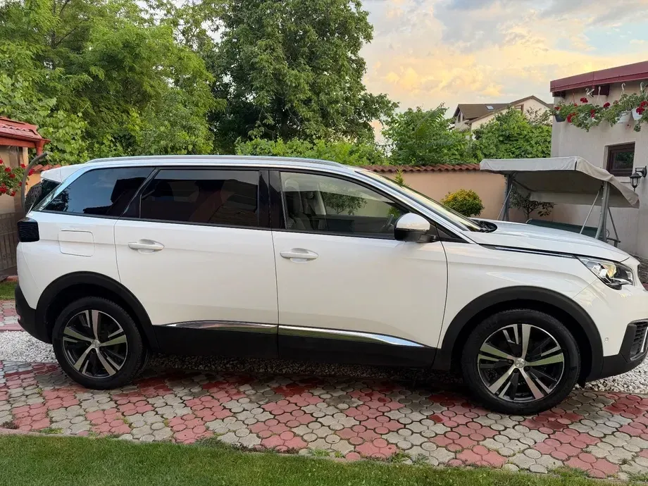 Peugeot 5008 — imagine 4