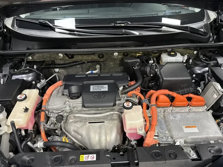Toyota RAV4 V — imagine 2