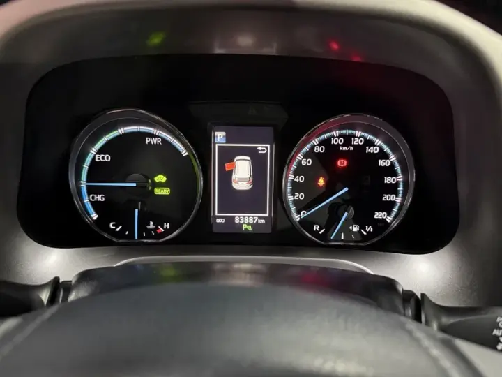 Toyota RAV4 V