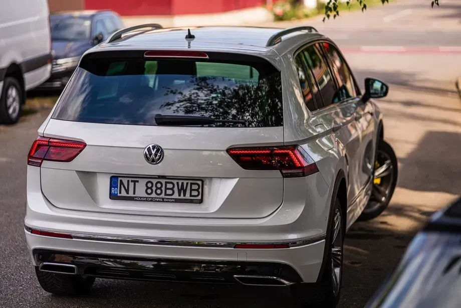 Volkswagen Tiguan 2.0 TDI SCR 4MOTION DSG Highline — imagine 4