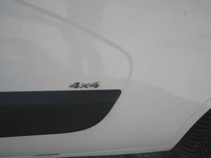 Renault MASTER 7 Loc. 4 x 4 , PLATFORMĂ MIXTĂ CU PRELATĂ , AC , EURO VI ,