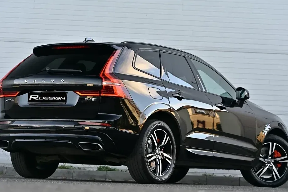 Volvo XC 60 II B4 D AWD Geartronic RDesign — imagine 8