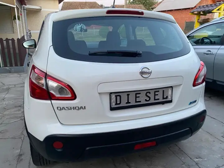 Nissan Qashqai I