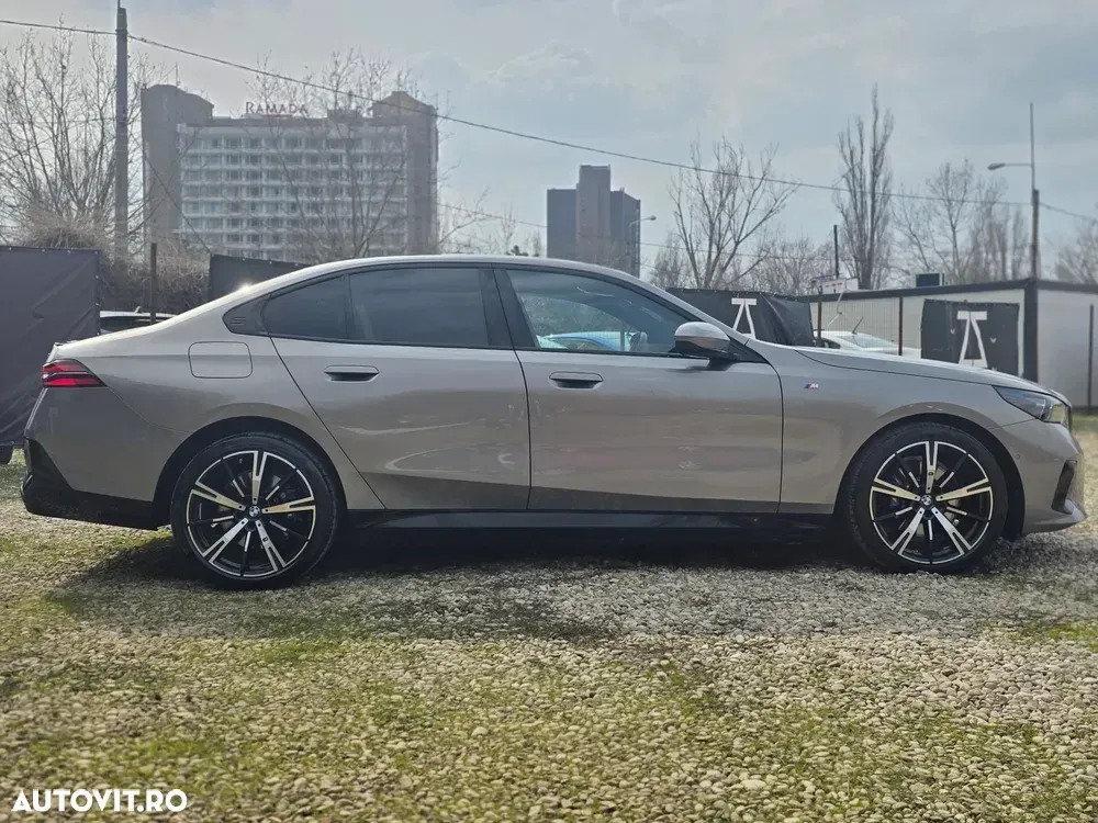 BMW Seria 5 G30/G31 [2017 - Prezent] 530e AT PHEV — imagine 3