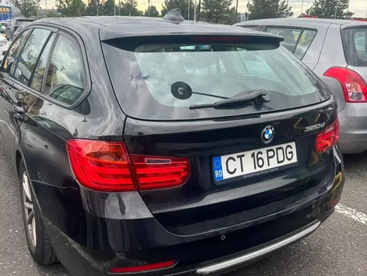 BMW Seria 3 F30/F31/F34 [2011 - 2019] 320d DPF Aut.
