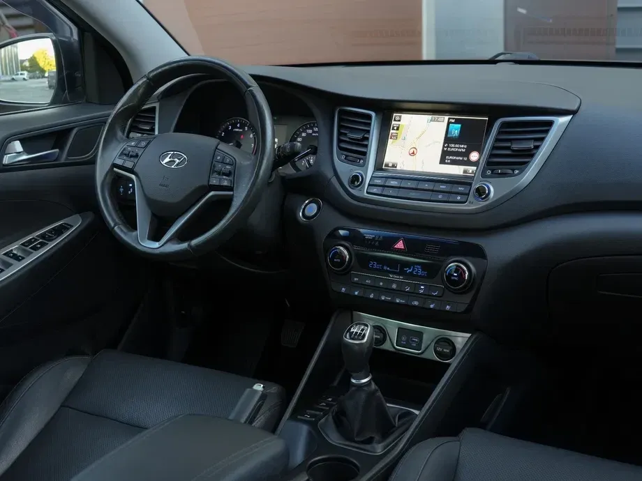 Hyundai Tucson III 1.6 Turbo 2WD Style — imagine 9