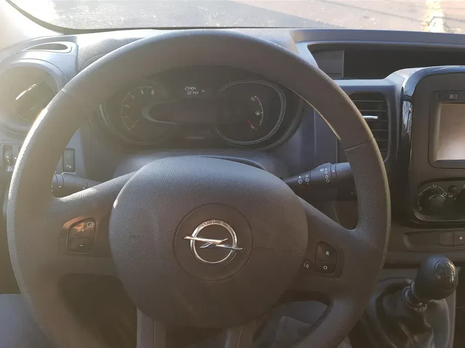 Opel Vivaro — imagine 10