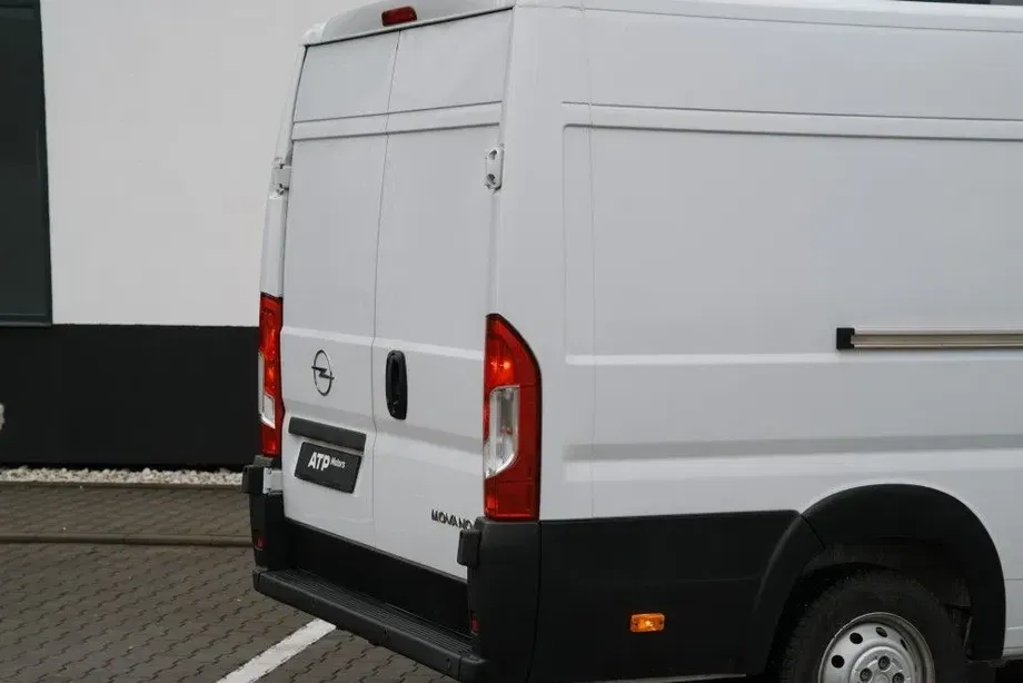 Opel Movano — imagine 10
