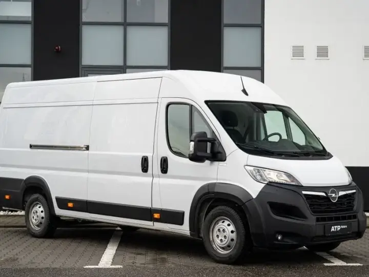 Opel Movano