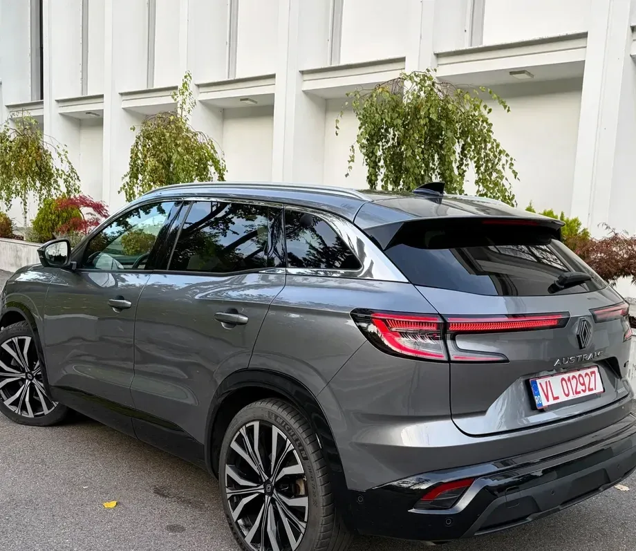 Renault Austral E-Tech Full 200 Iconic — imagine 5