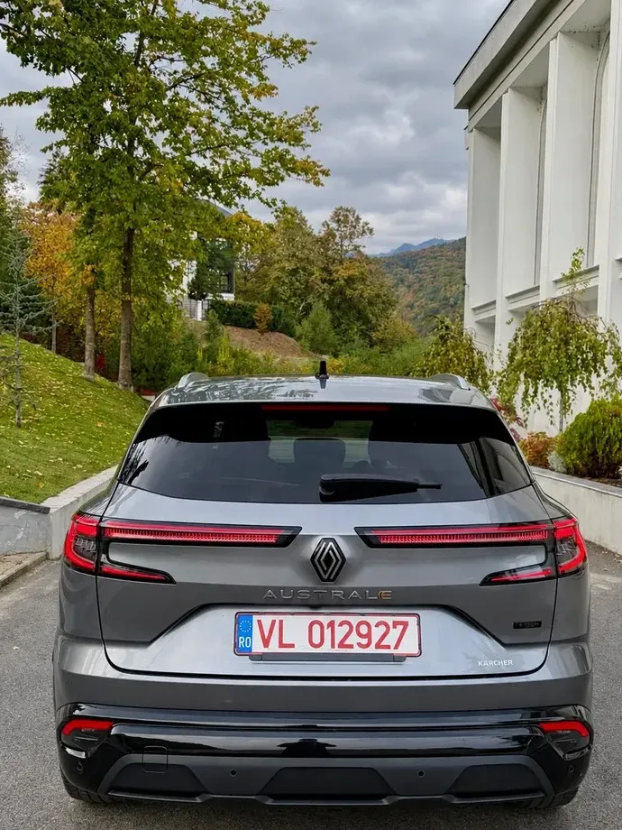 Renault Austral E-Tech Full 200 Iconic — imagine 6