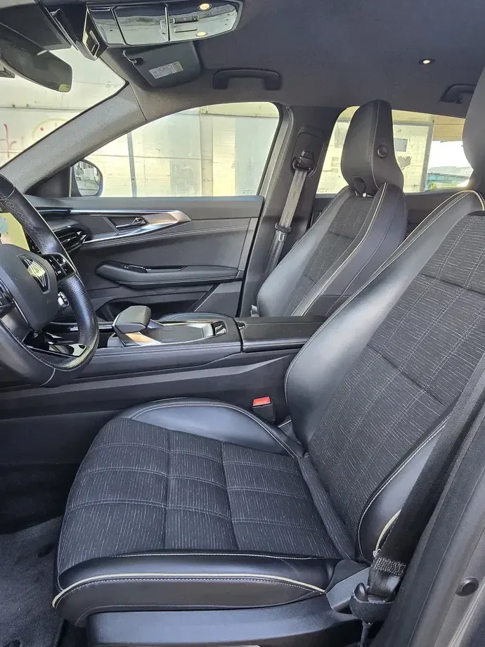 Renault Austral E-Tech Full 200 Iconic — imagine 10