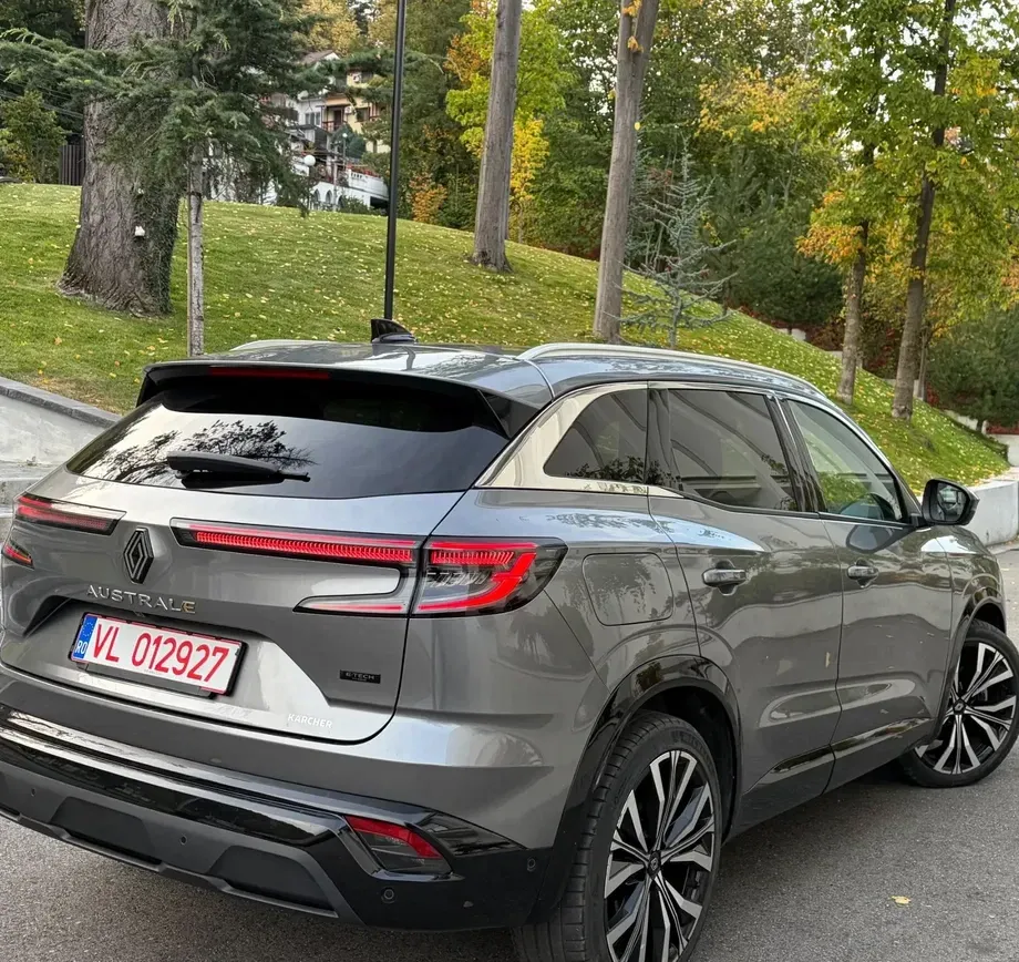 Renault Austral E-Tech Full 200 Iconic — imagine 4
