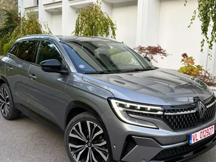 Renault Austral E-Tech Full 200 Iconic