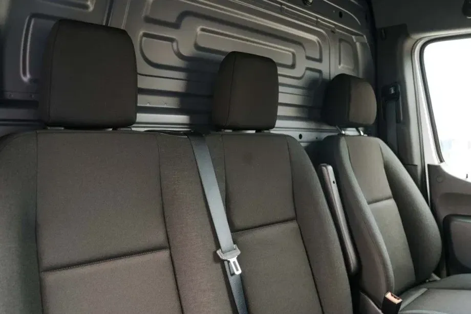 Mercedes-Benz Sprinter — imagine 8