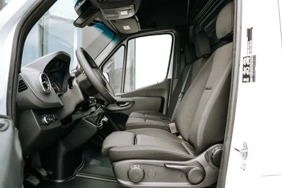 Mercedes-Benz Sprinter — imagine 7
