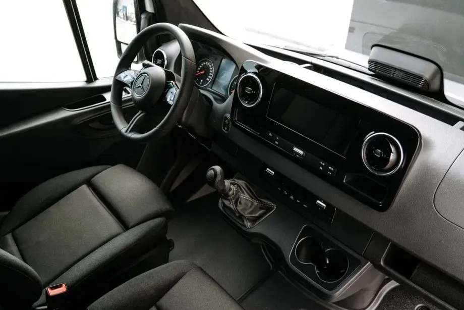 Mercedes-Benz Sprinter — imagine 6