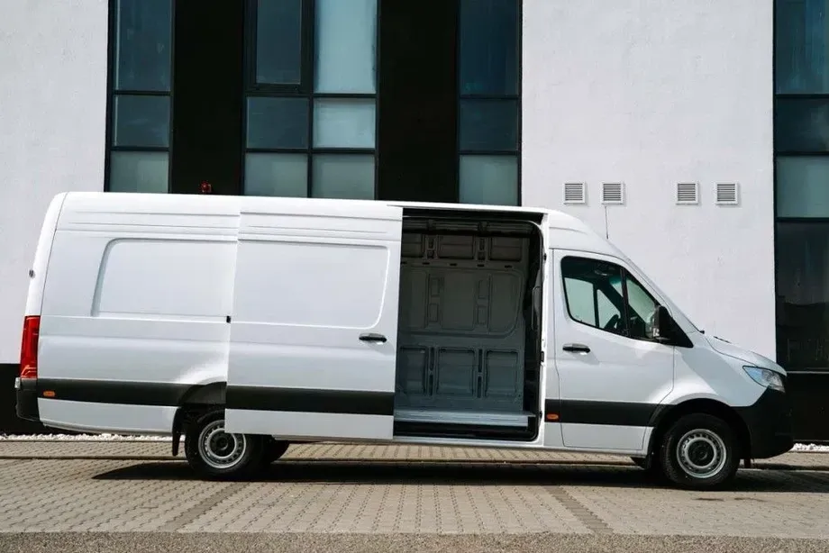 Mercedes-Benz Sprinter — imagine 3