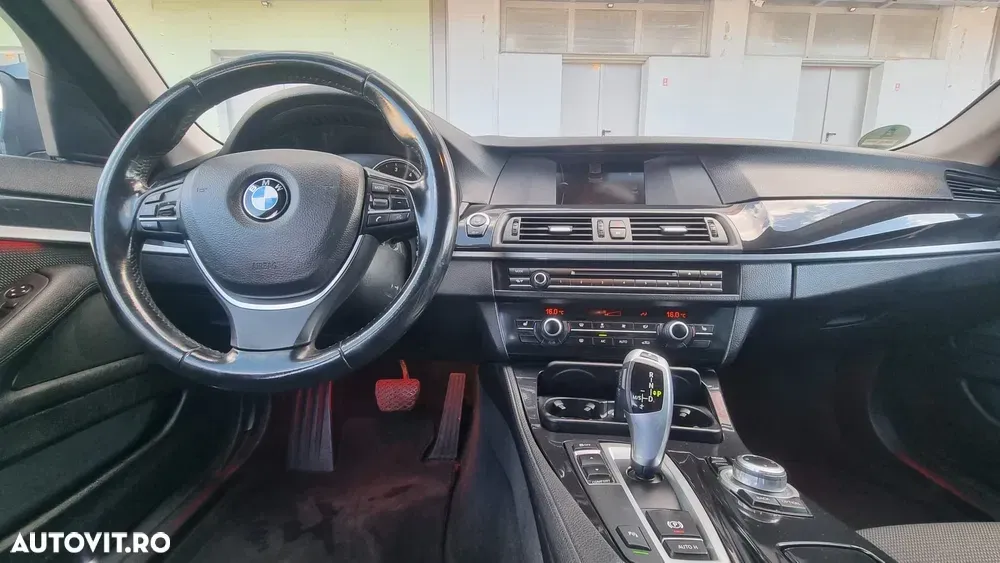 BMW Seria 5 F10/F11/F07 [2010 - 2017] — imagine 4