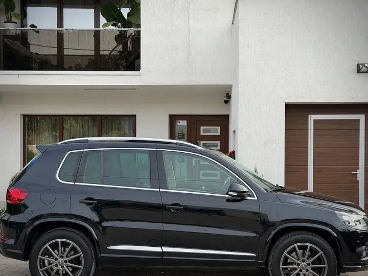 Volkswagen Tiguan I 2.0 TDI DPF 4Motion BlueMotion Technology DSG Exclusive