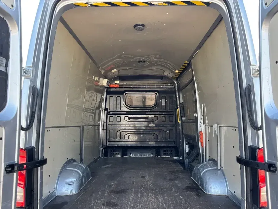 Volkswagen Crafter — imagine 10