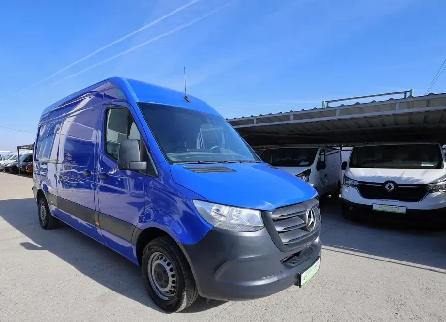 Mercedes-Benz Sprinter L2H2 — imagine 9