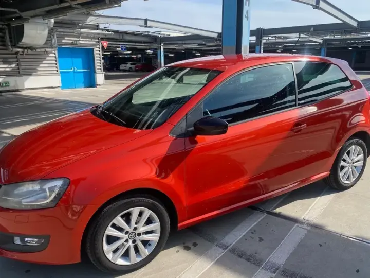 Volkswagen Polo V