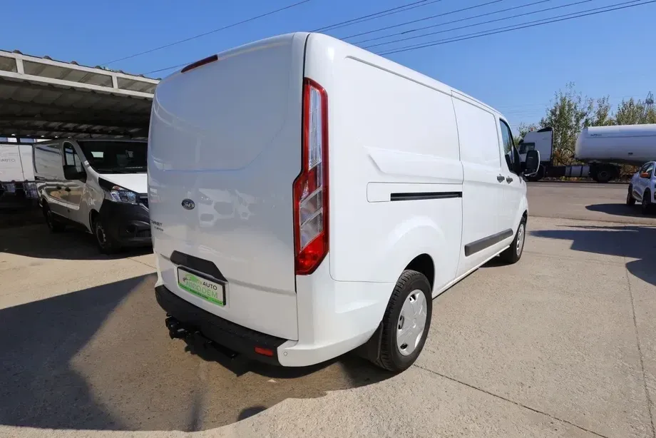 Ford Transit Custom L2H1 2.0 130CP — imagine 8
