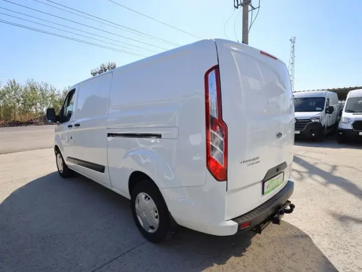 Ford Transit Custom L2H1 2.0 130CP