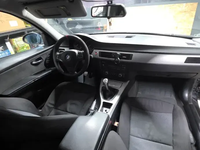 BMW Seria 3 E90/E91/E92/E93 320d