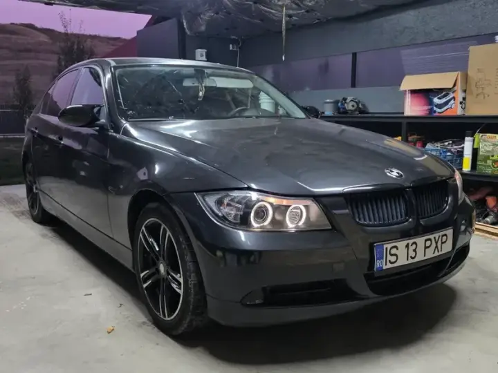BMW Seria 3 E90/E91/E92/E93 320d