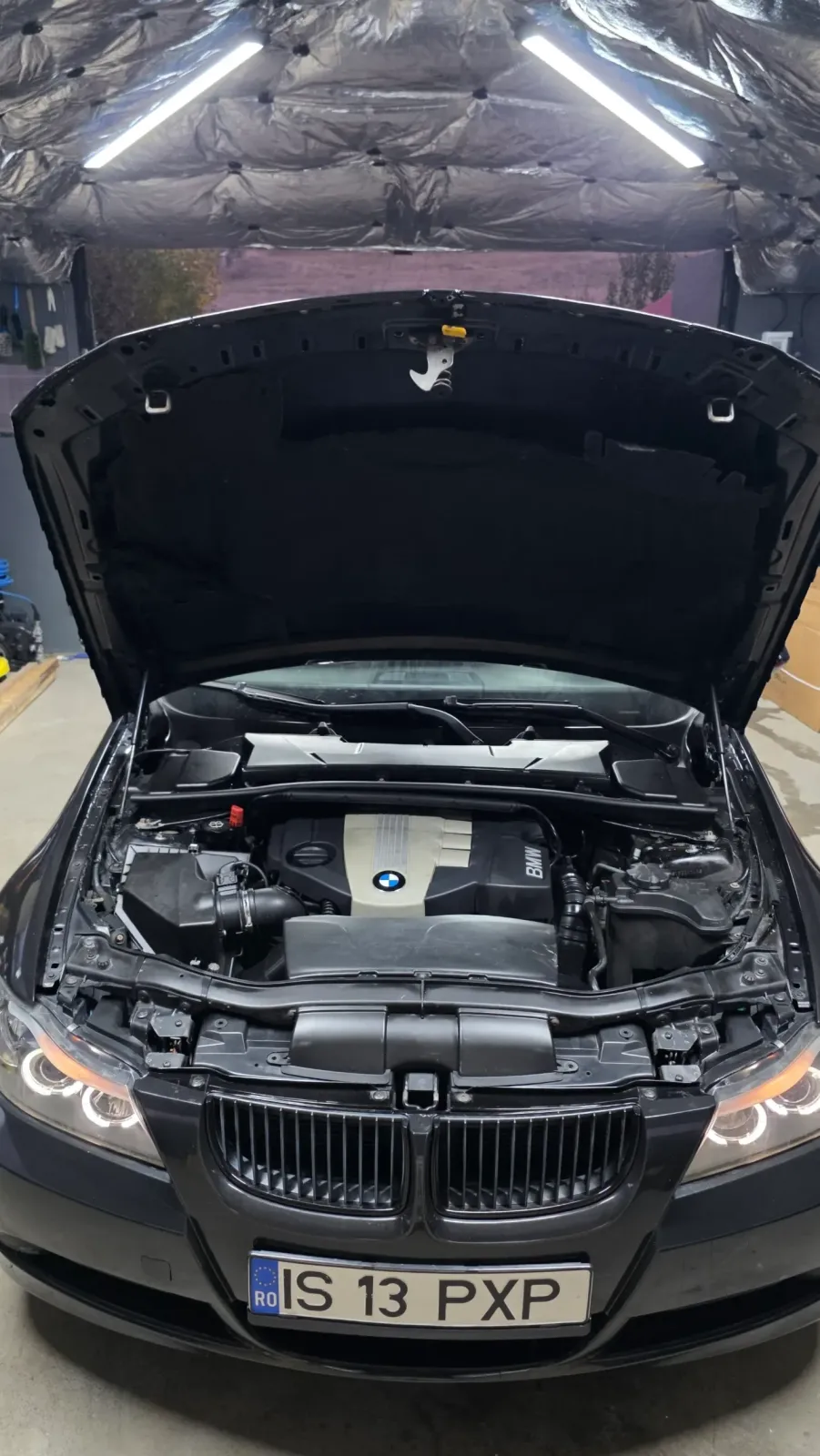 BMW Seria 3 E90/E91/E92/E93 320d — imagine 10