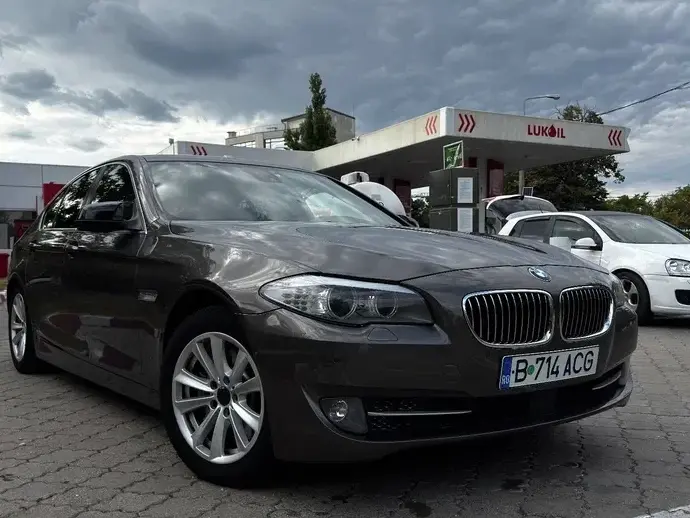 BMW Seria 5 525d Aut.