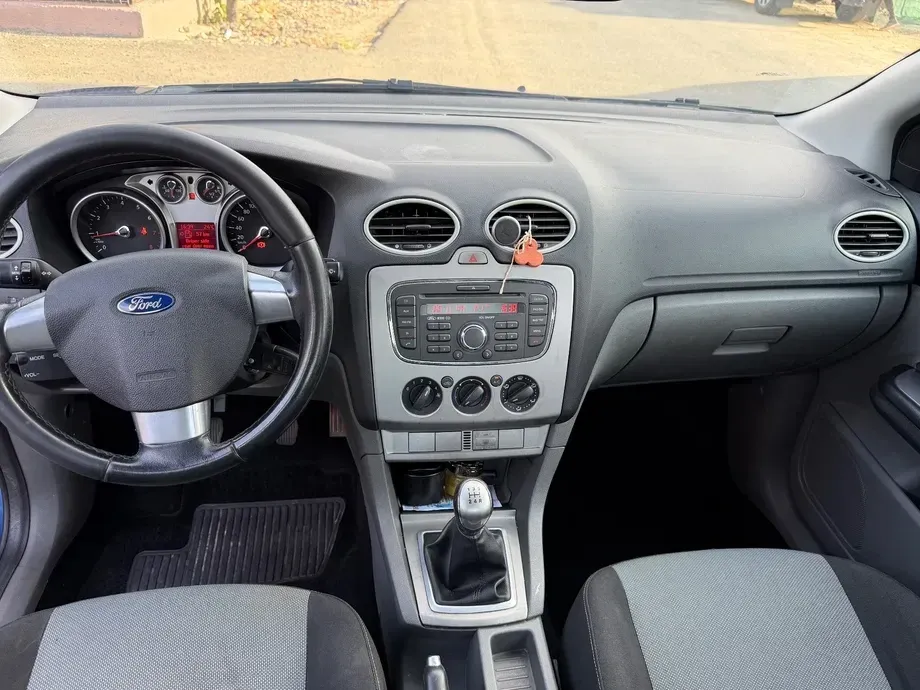 Ford Focus MK2 — imagine 6