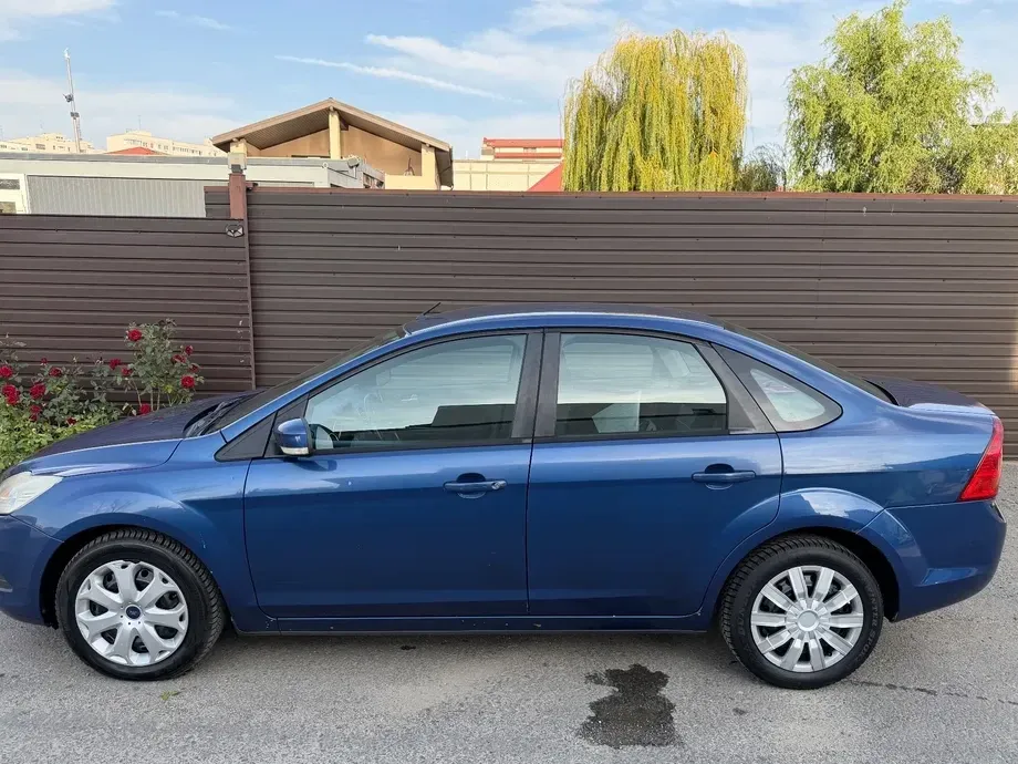 Ford Focus MK2 — imagine 10