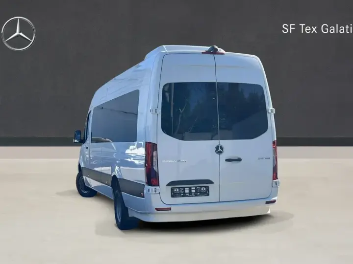 Mercedes-Benz Sprinter 517 CDI Microbuz 20+1 locuri