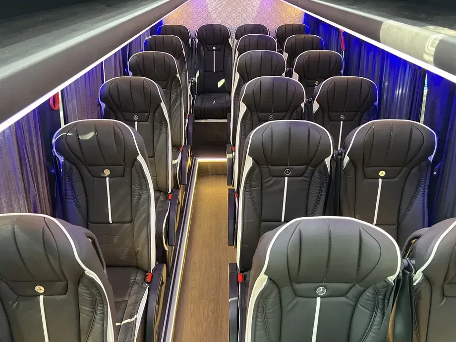 Mercedes-Benz Sprinter 517 CDI Microbuz 20+1 locuri — imagine 9