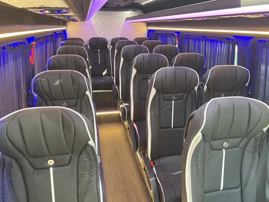 Mercedes-Benz Sprinter 517 CDI Microbuz 20+1 locuri — imagine 10
