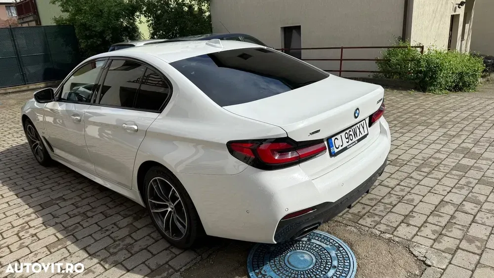 BMW Seria 5 G30/G31 [2017 - Prezent] 530e xDrive Aut. M Sport Edition — imagine 4