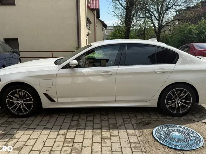 BMW Seria 5 G30/G31 [2017 - Prezent] 530e xDrive Aut. M Sport Edition