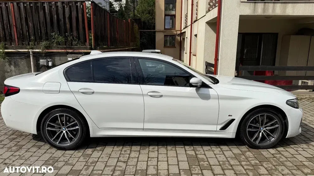 BMW Seria 5 G30/G31 [2017 - Prezent] 530e xDrive Aut. M Sport Edition — imagine 6