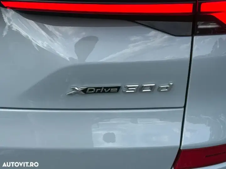 BMW X5 xDrive30d AT MHEV