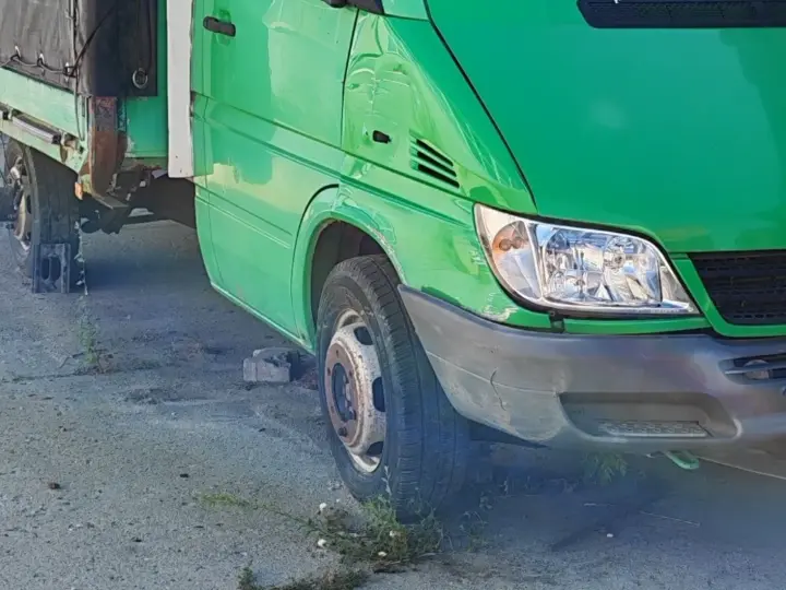 Mercedes-Benz SPRINTER 616 CDI