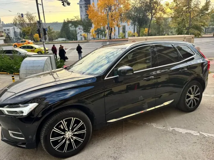 Volvo XC 60 II D4 AWD Inscription