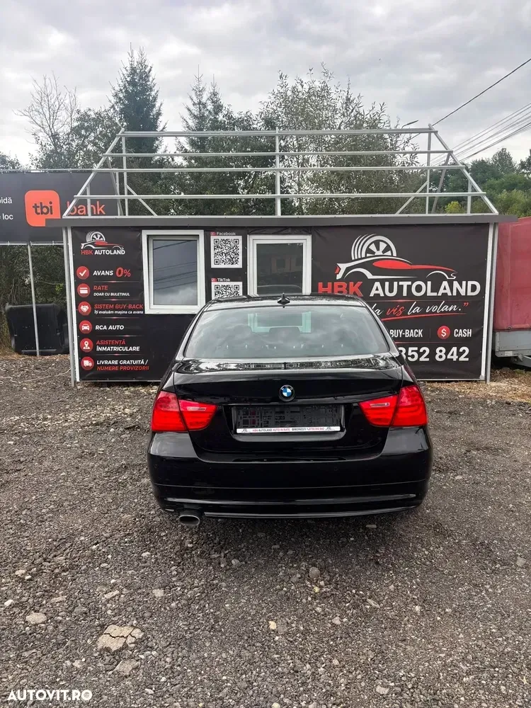 BMW Seria 3 E90/E91/E92/E93 [2005 - 2013] — imagine 5