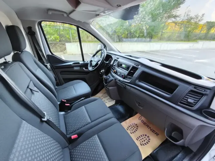 Ford TRANSIT CUSTOM L2H1