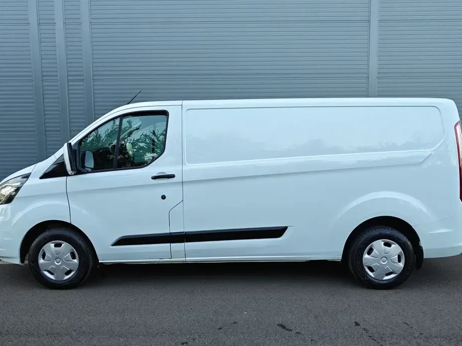 Ford TRANSIT CUSTOM L2H1 — imagine 10