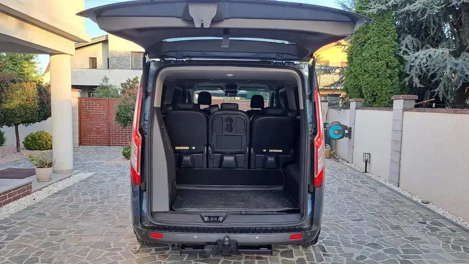 Ford Tourneo Custom Bus 320 2.0 EcoBlue 185 CP L2H1 Active Aut. — imagine 10