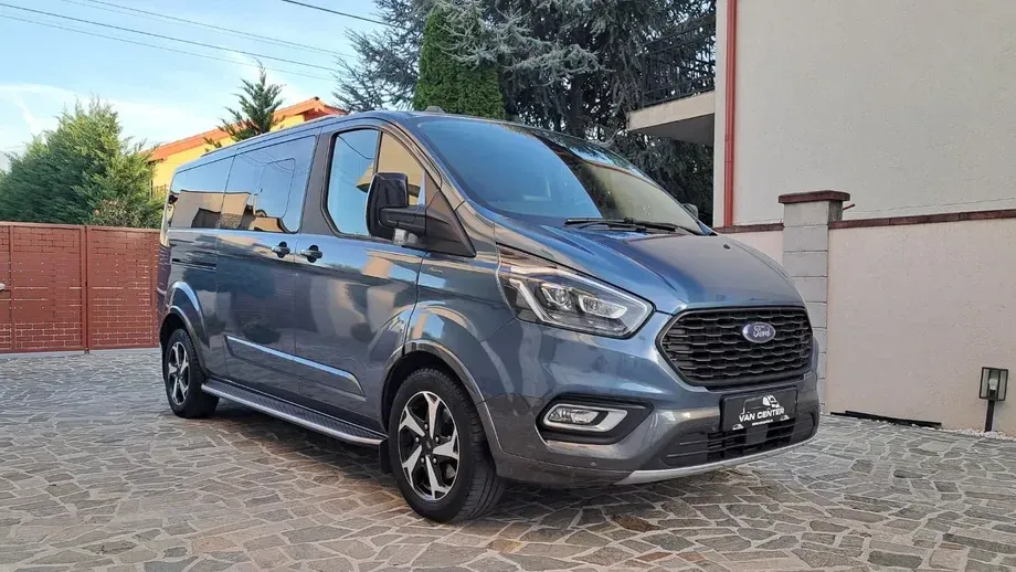 Ford Tourneo Custom Bus 320 2.0 EcoBlue 185 CP L2H1 Active Aut. — imagine 3