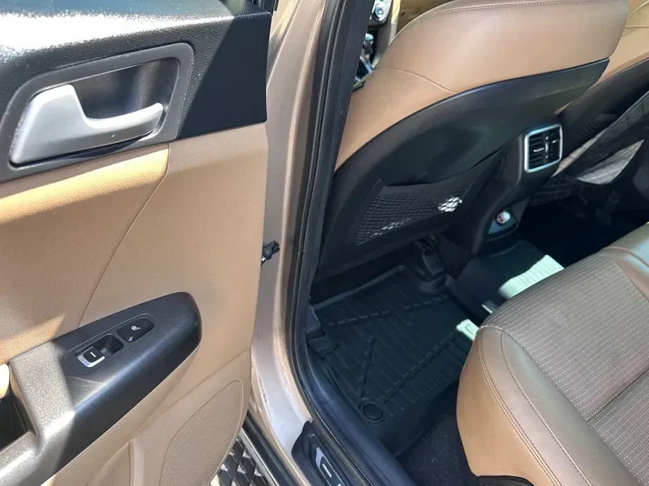 Kia Sportage IV — imagine 9